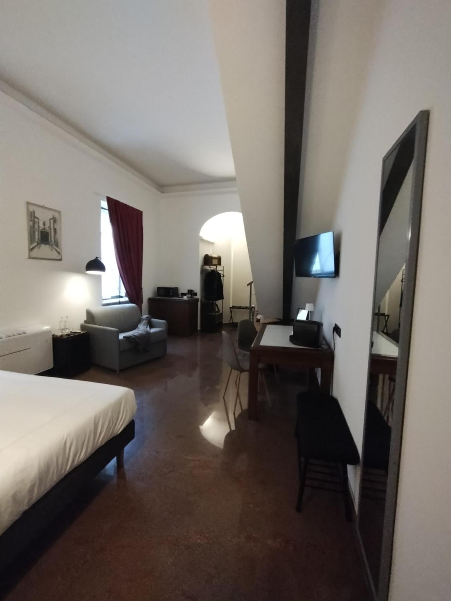 Palazzo Cusani Charming Rooms Vercelli Eksteriør billede