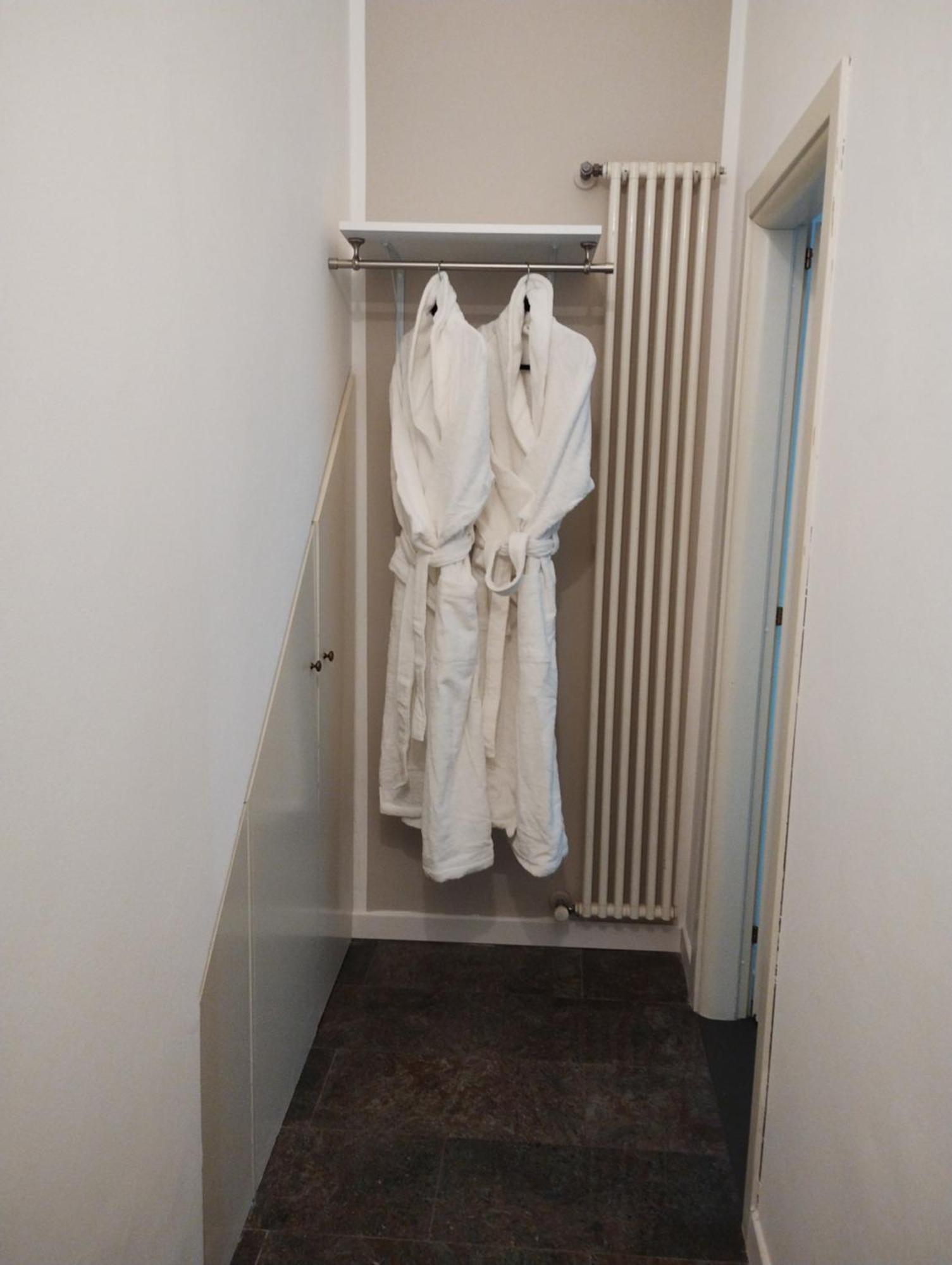 Palazzo Cusani Charming Rooms Vercelli Eksteriør billede